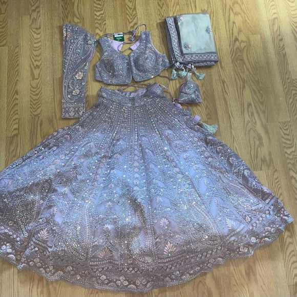 Asopalav brand new Reception Dress - Picture 2 of 2